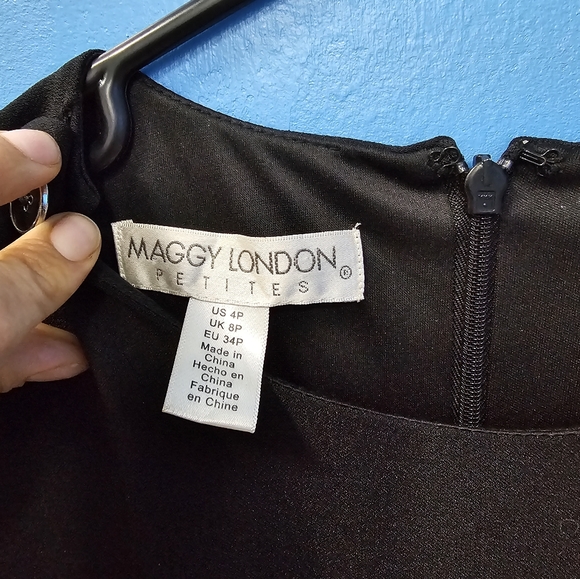 Maggy London Petites Short Dress Black and White - Picture 7 of 11